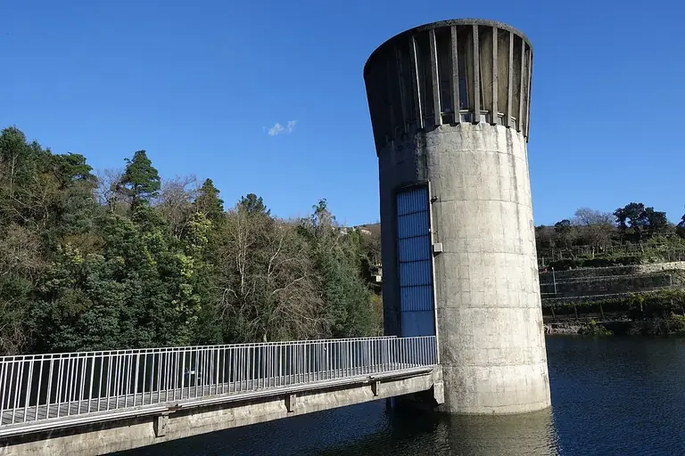 Barragem da Caniçada
