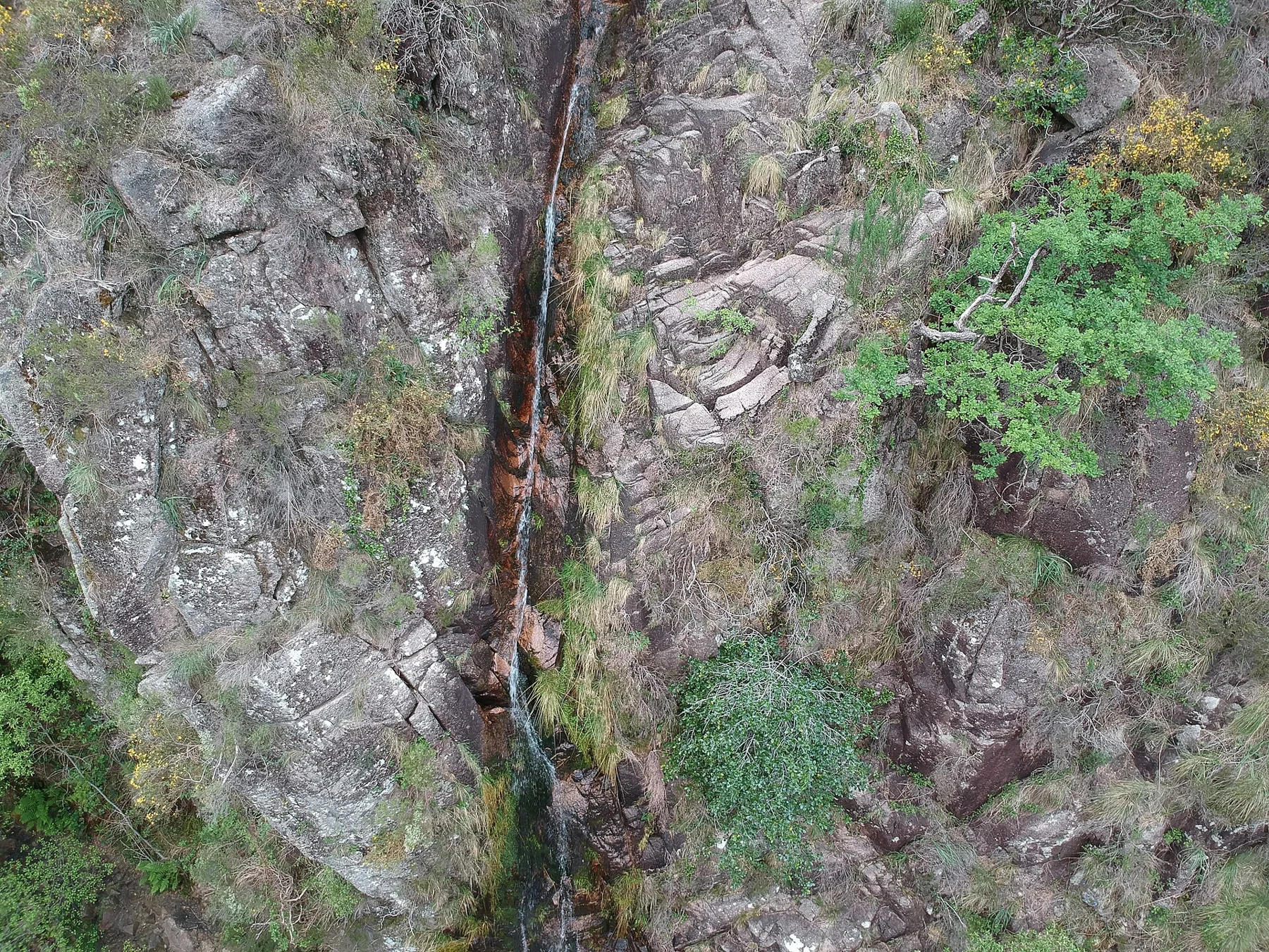 Cascata de Leonte — vue aérienne
